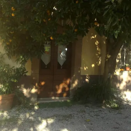 Casale Dei Formali Bed & Breakfast Cori